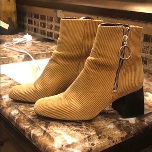 Free people Corduroy booties